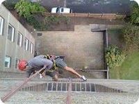 Abseiling window cleaning London 967520 Image 3