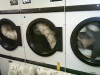 Call Clean Dry Cleaners 980704 Image 0