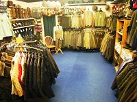 Dry Cleaning Leeds 961519 Image 2
