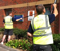 Commercial Window Cleaner Grimsby   Laddersfree 960615 Image 3