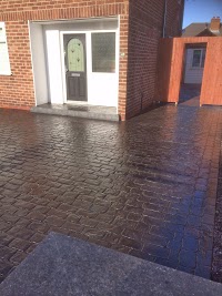 Drive Tidy ~ Driveway,Patio and Decking Cleaning 968496 Image 1
