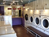 Elements Laundry and Dry Cleaners Foxhill 970876 Image 4