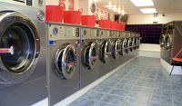 Elm Grove Launderette and Dry Cleaners 983406 Image 0