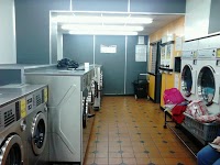 Red and White Laundries 976328 Image 0