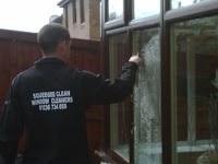 Squeegee Clean Window Cleaners 967398 Image 0